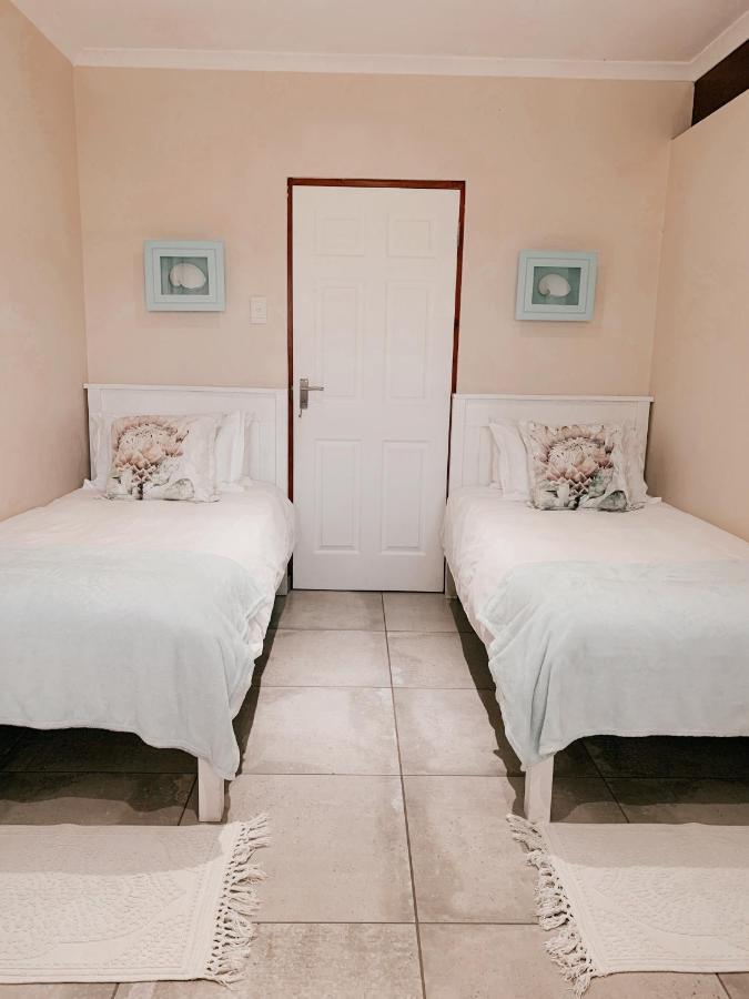 Oyster Kaya At Oyster Bay Apartment Екстериор снимка