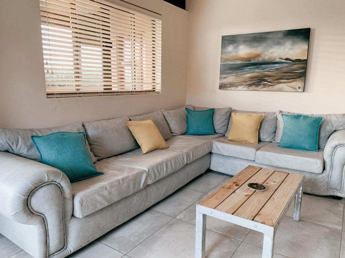 Oyster Kaya At Oyster Bay Apartment Екстериор снимка