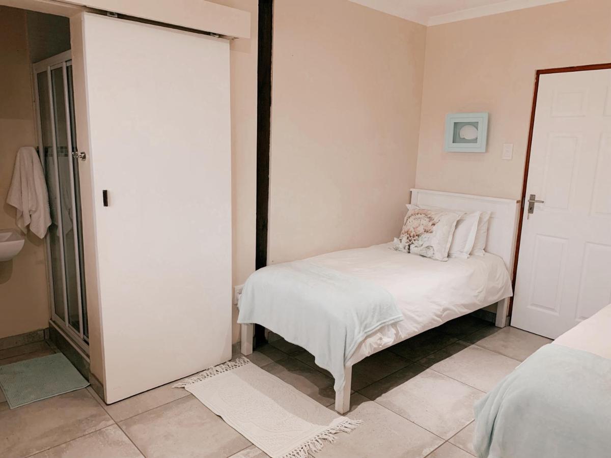 Oyster Kaya At Oyster Bay Apartment Екстериор снимка