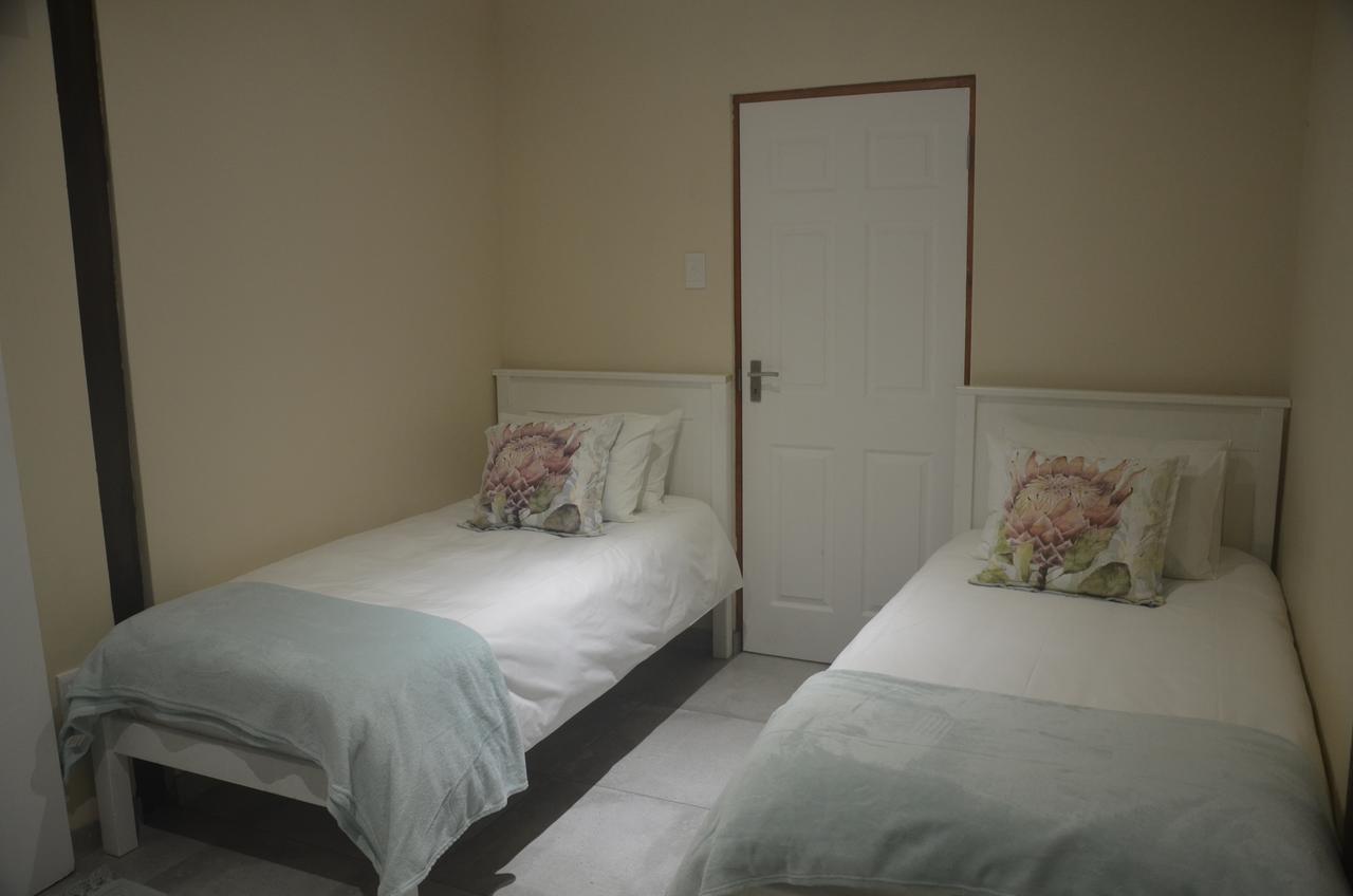 Oyster Kaya At Oyster Bay Apartment Екстериор снимка